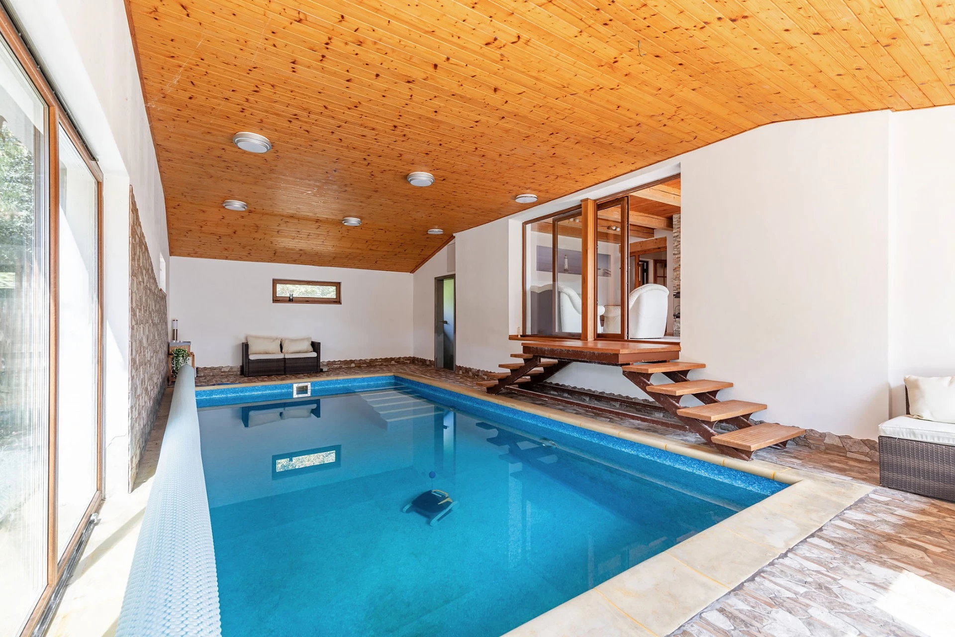 Exkluzivní chalupa v Holasicích