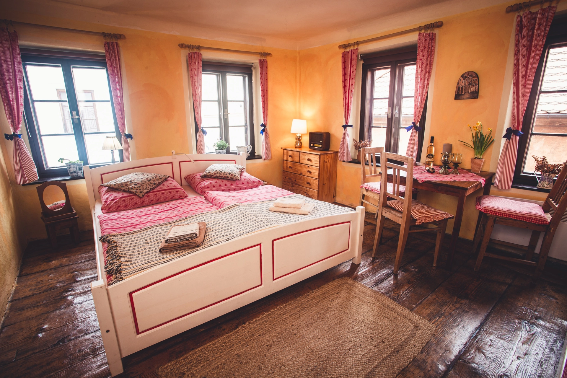 Pekař (Třílůžkový pokoj s přistýlkou)