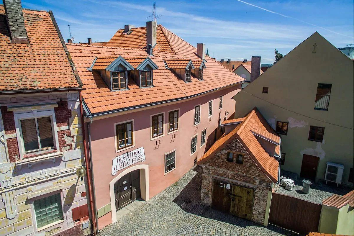 Pivnice Penzion u bílé růže - Horažďovice