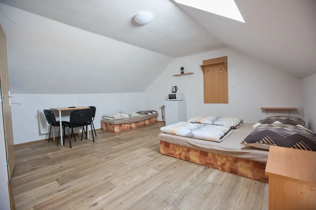 Třílůžkový pokoj