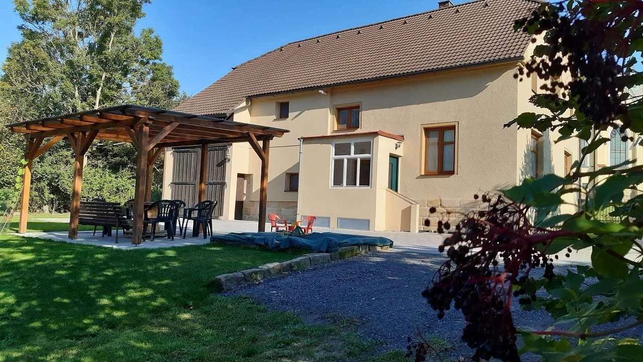 Pod Kaplí - chalupa k pronájmu - Žďár