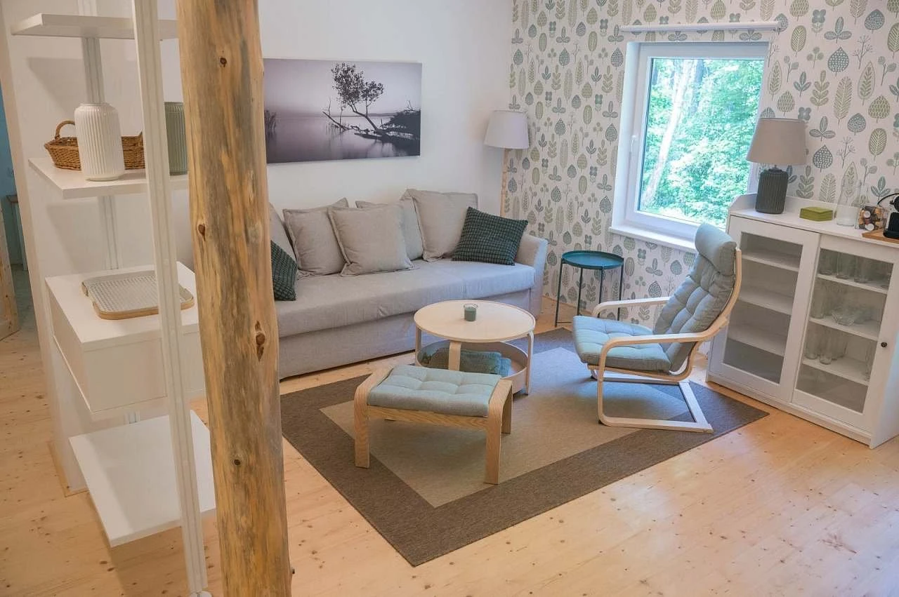 Lesní domeček ZAJÍC / JELEN / VLK a MEDVĚD