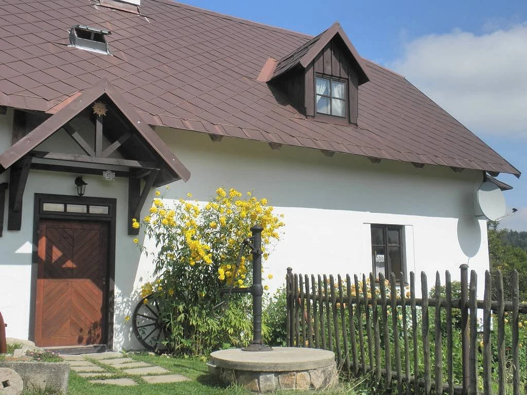 Chalupa Dolánky - Březiny