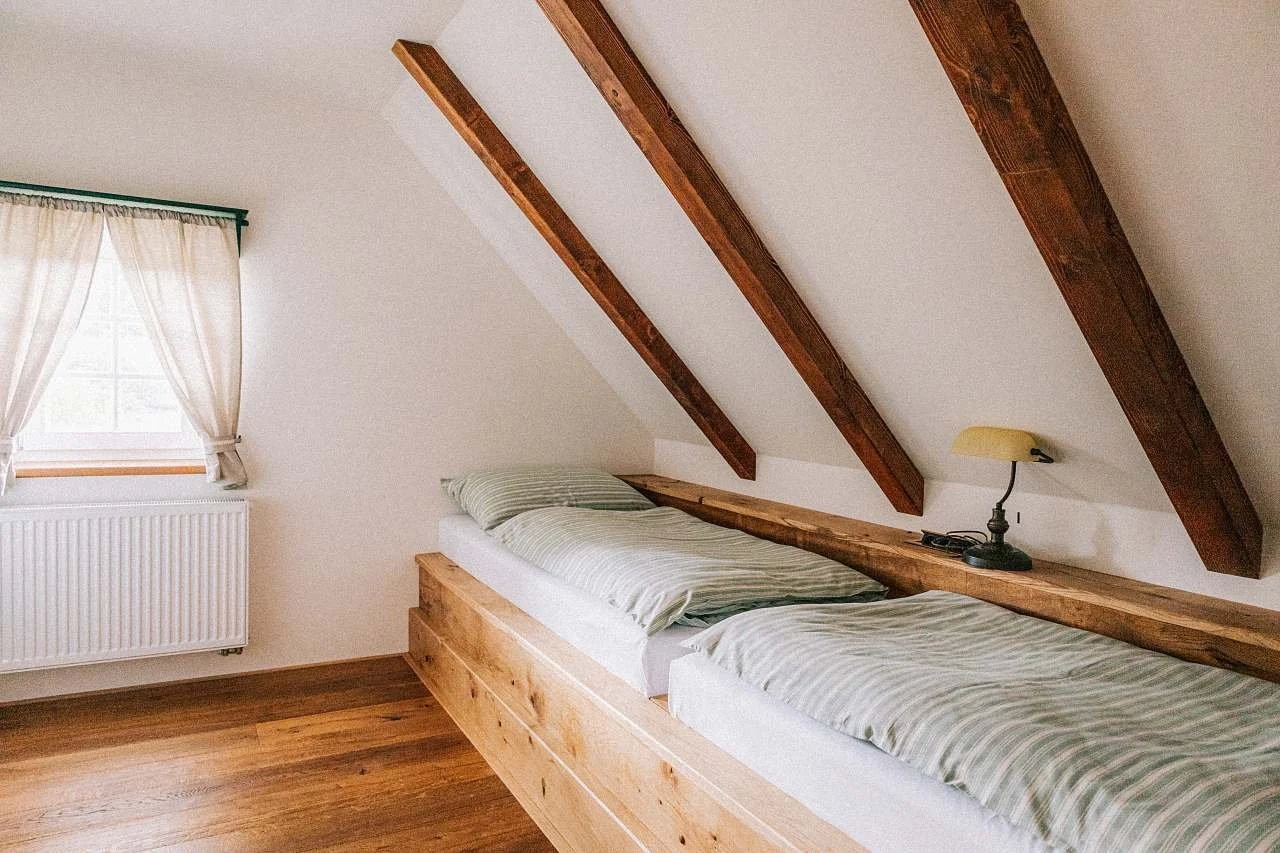 Roubenka Dřevíkov - Veselý Kopec