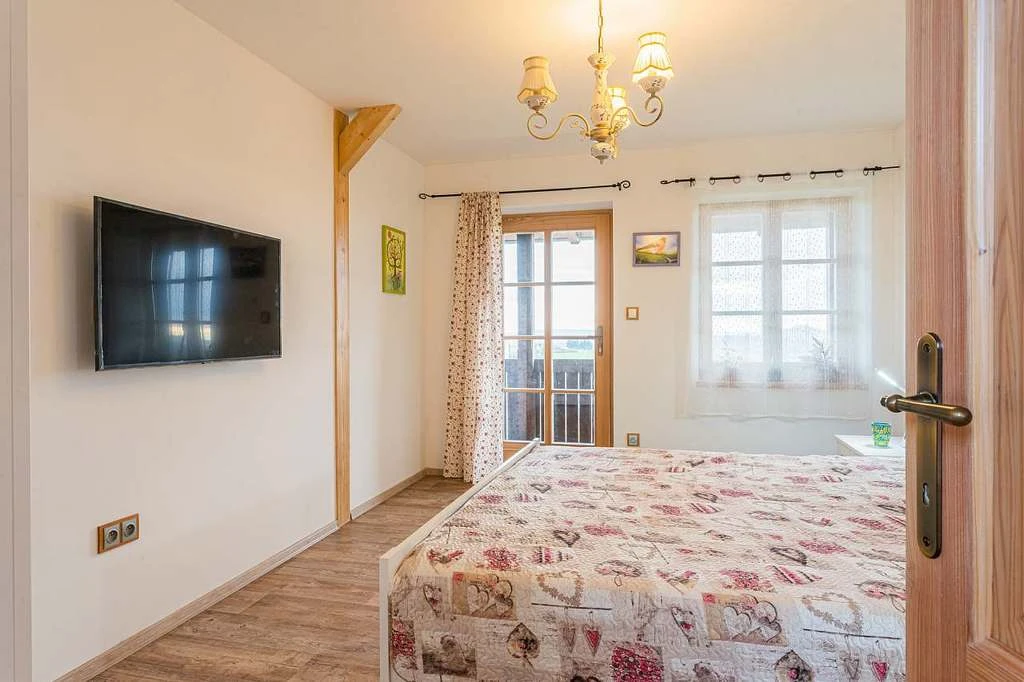 Trosky (Dvoulůžkový pokoj)