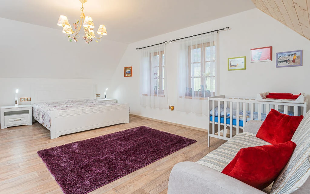 Kozákov (Čtyřlůžkový pokoj s 2 přistýlkami)