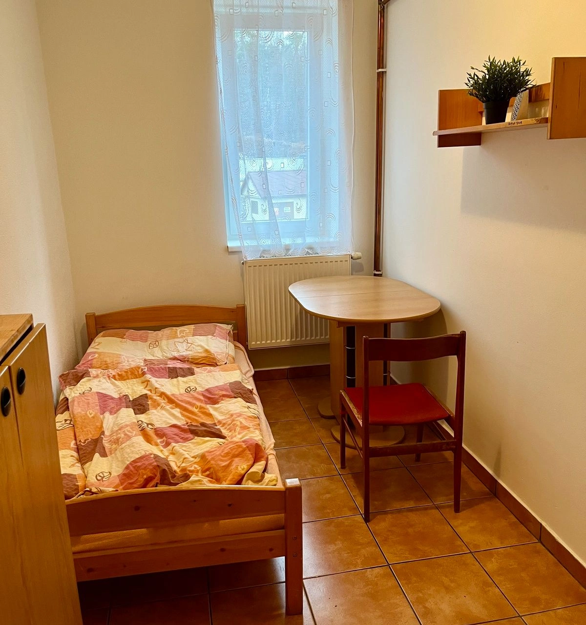 Jednolůžkový pokoj č. 7