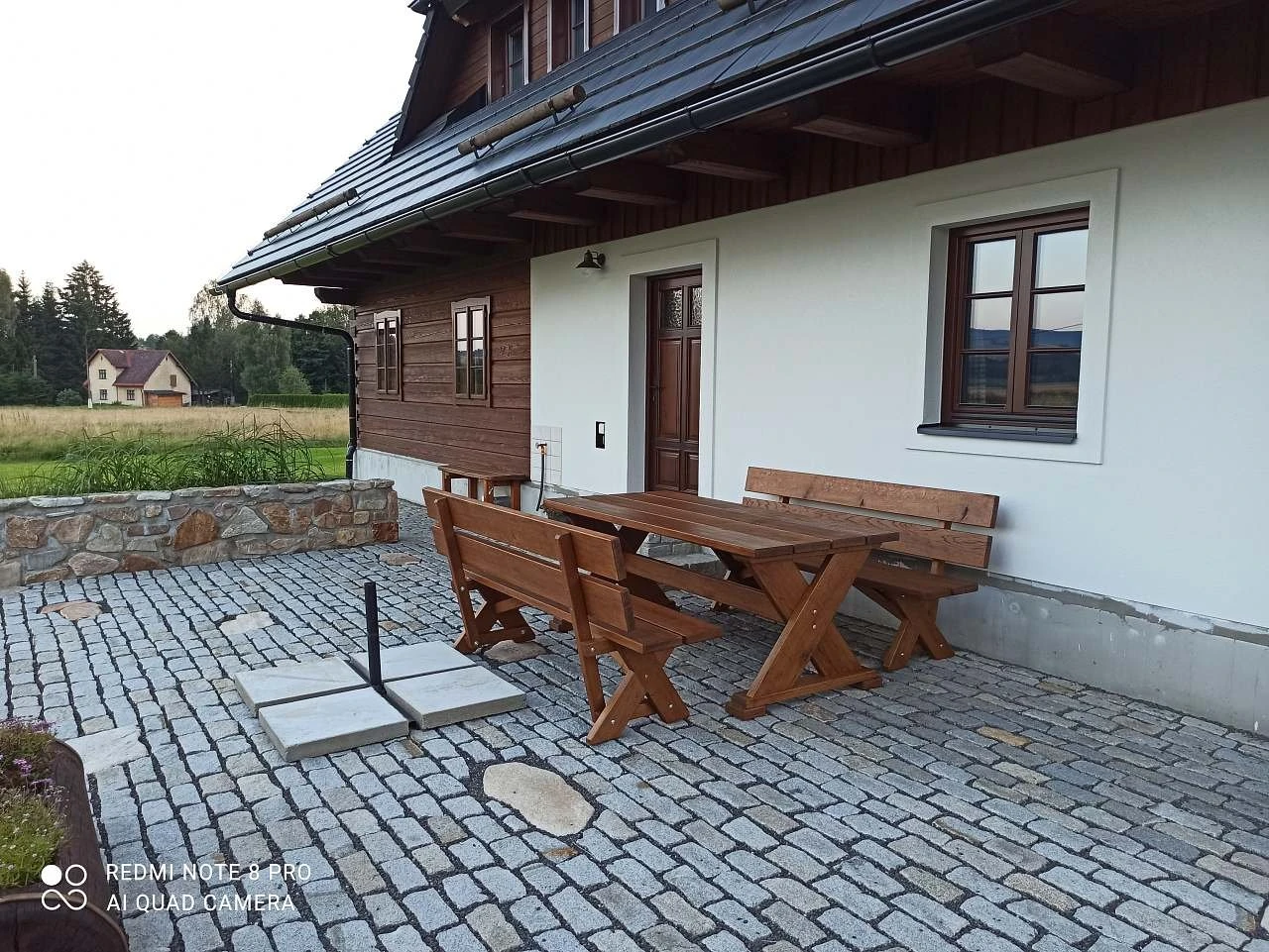 Roubená chalupa v Lipce