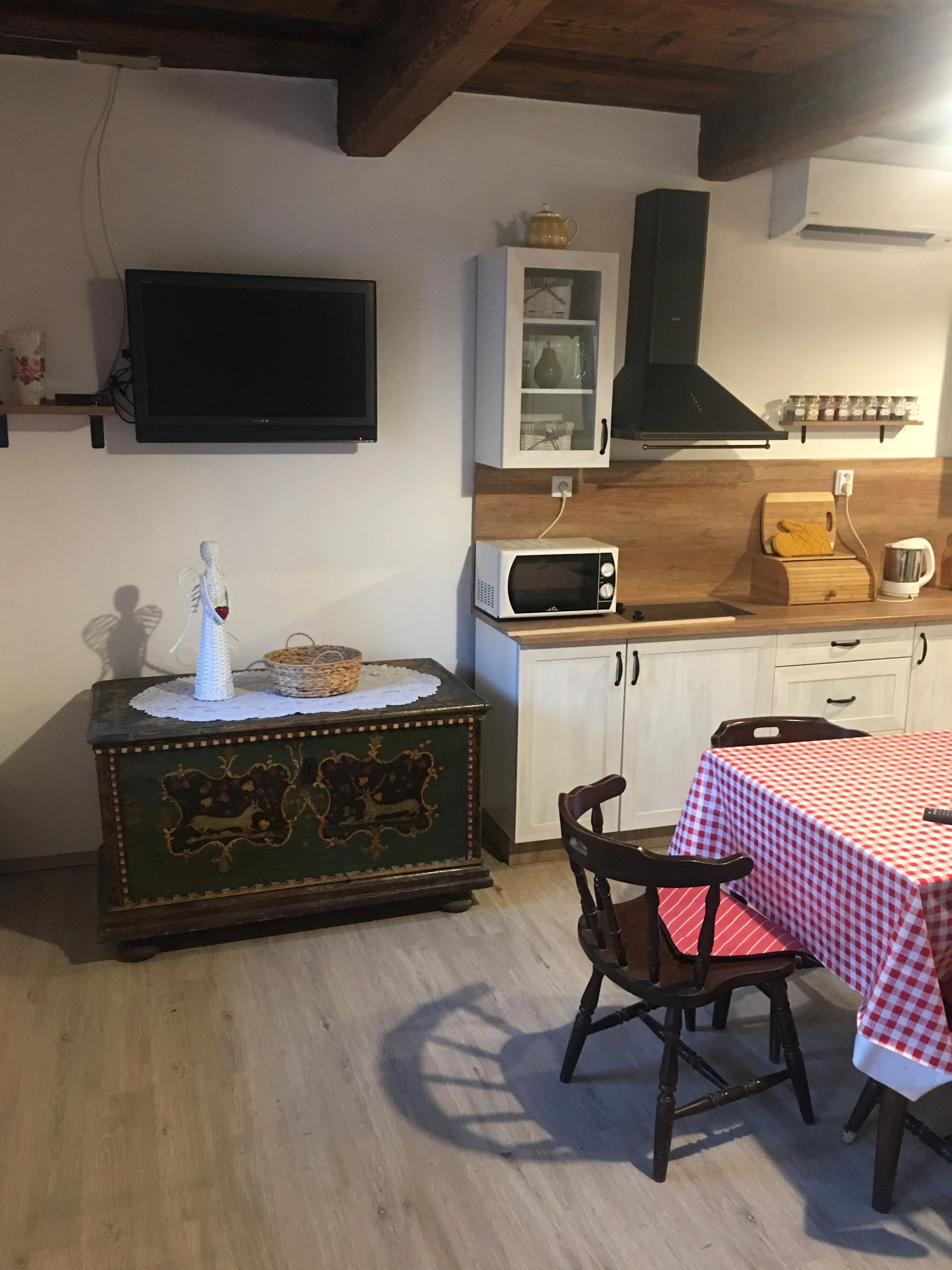 Chalupa Sedmička - Újezdec