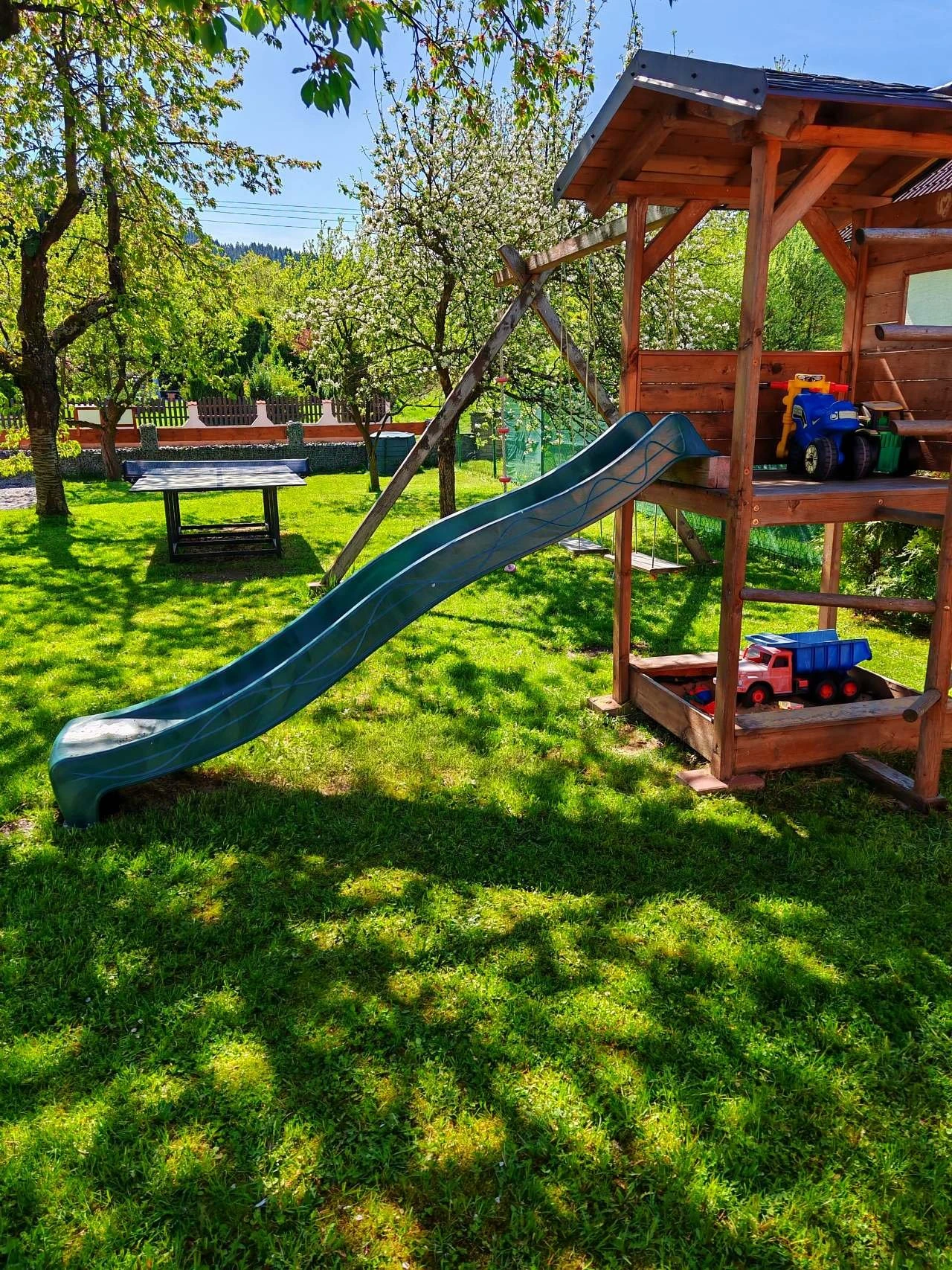 Chalupa u hřiště - Halenkov