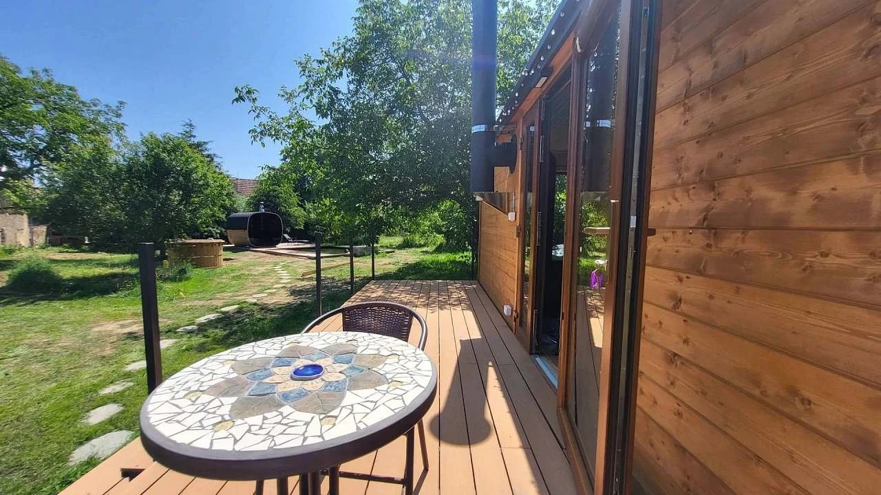 Glamping Tři oříšky - Lesonice