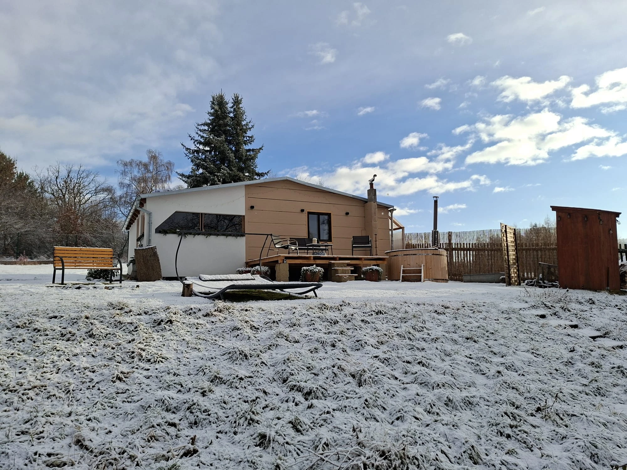 Chatka U Vlka - Lnáře