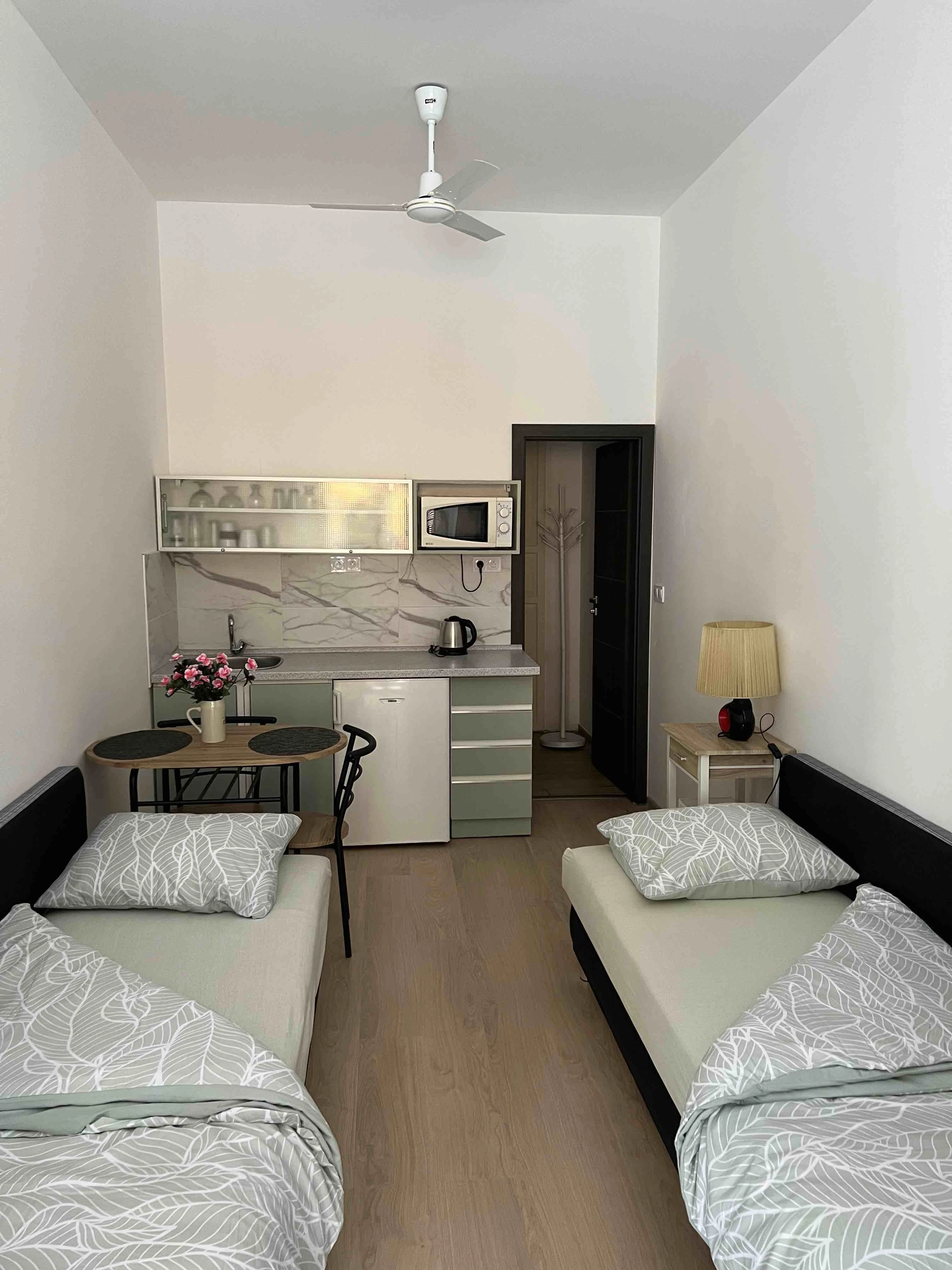 POKOJ 3 – dvoulůžkové studio