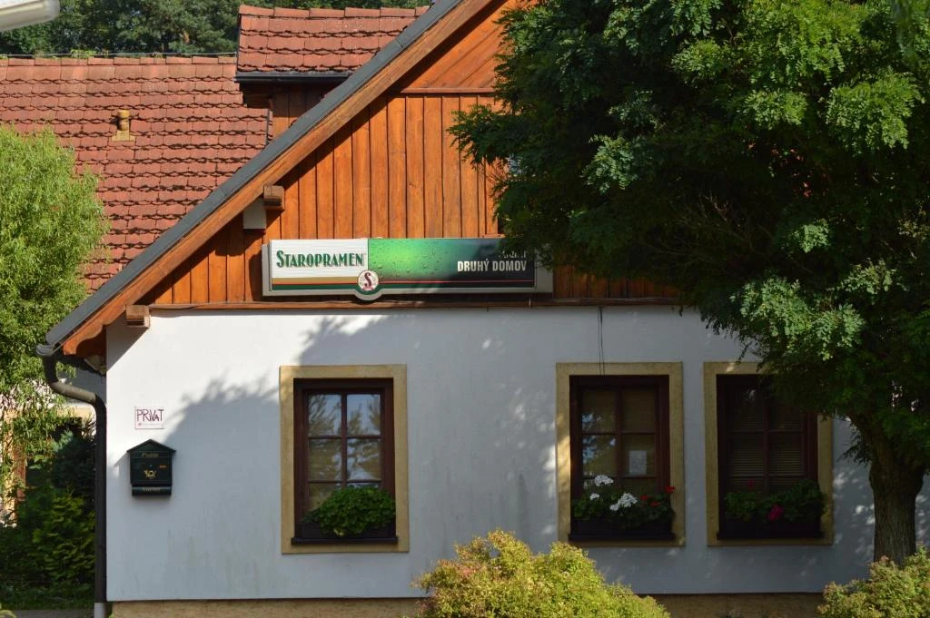 Penzion a restaurace Druhý domov