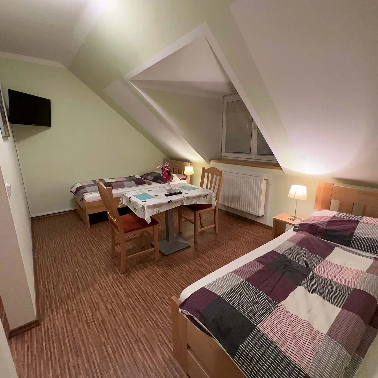 Dvoulůžkový pokoj (1. patro)