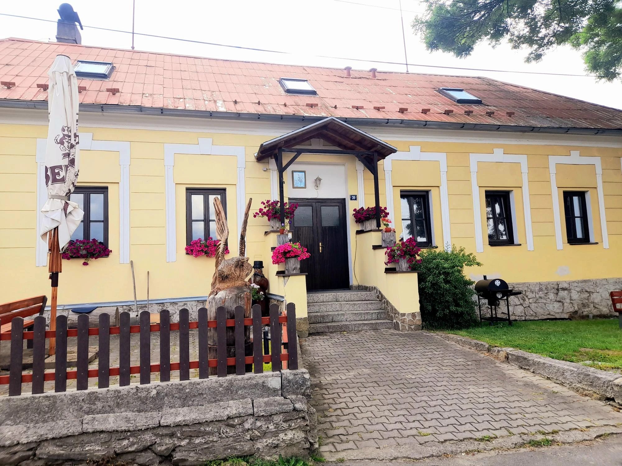 Dvojlůžkový pokoj 1