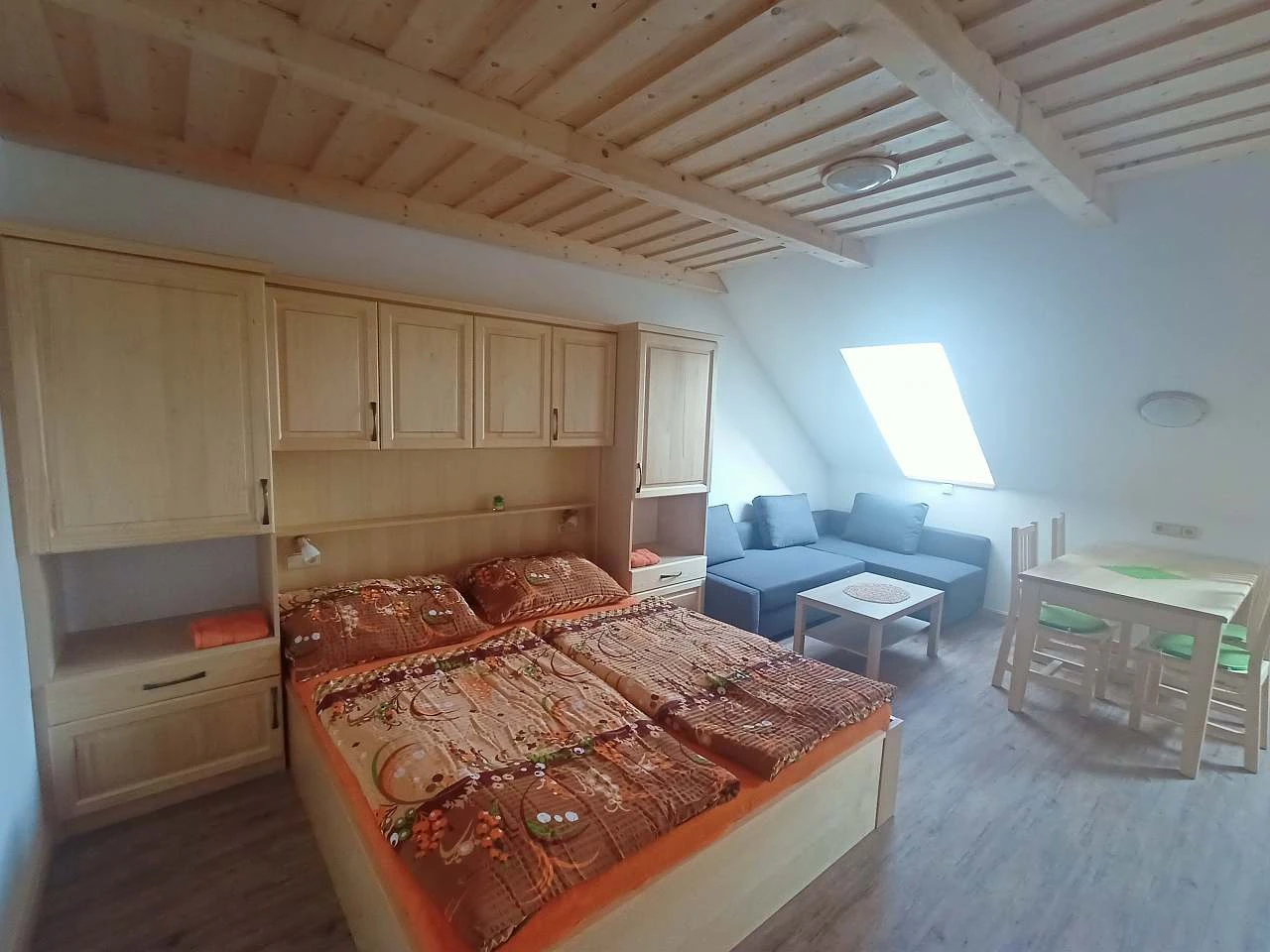 Apartmán 6 – podkroví