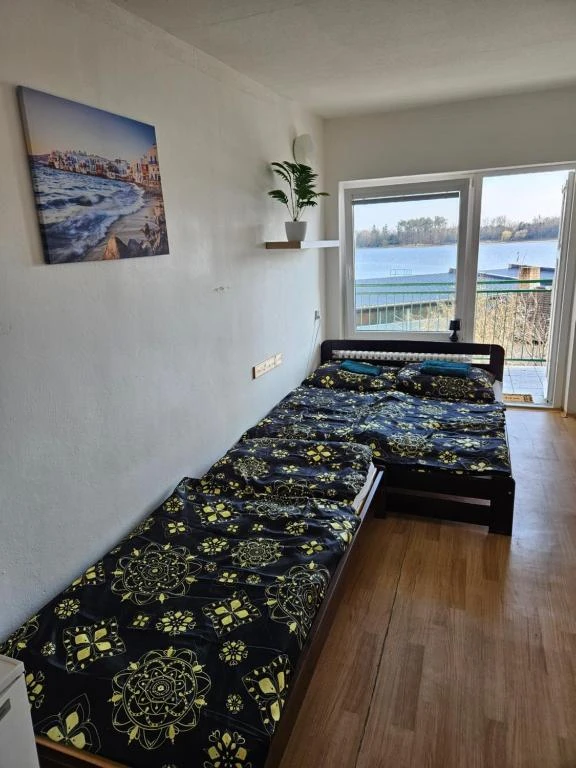 Třílůžkový pokoj s terasou