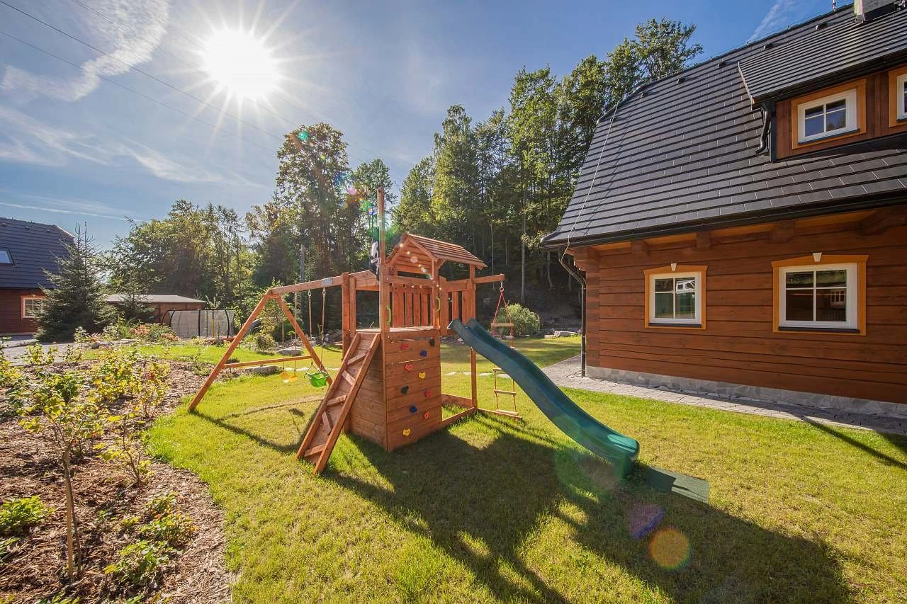 Roubenka u řeky - Kouty nad Desnou