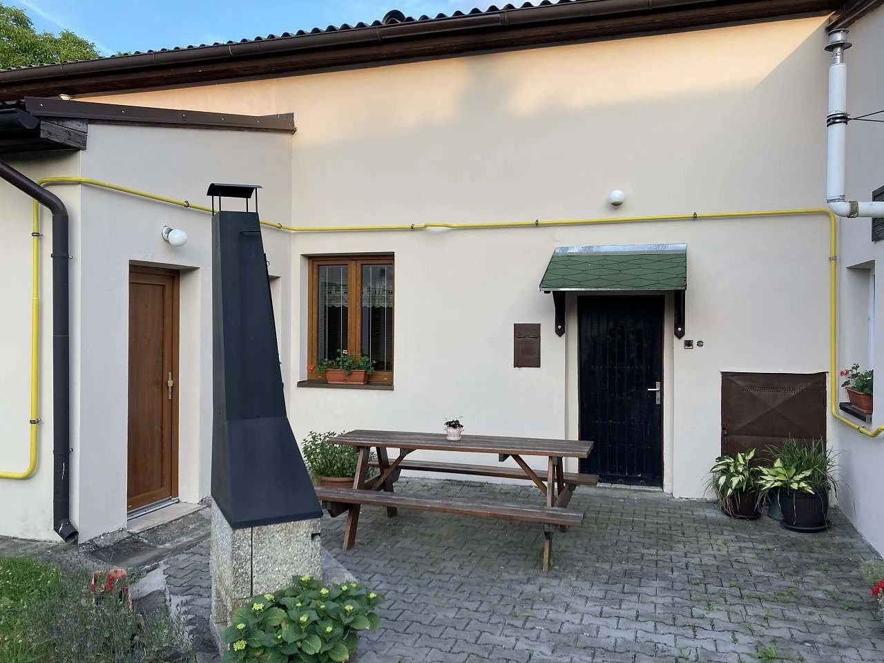 Apartmán k pronájmu - Hvozd