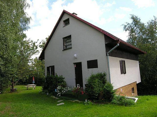 Chata k pronájmu - Skalka