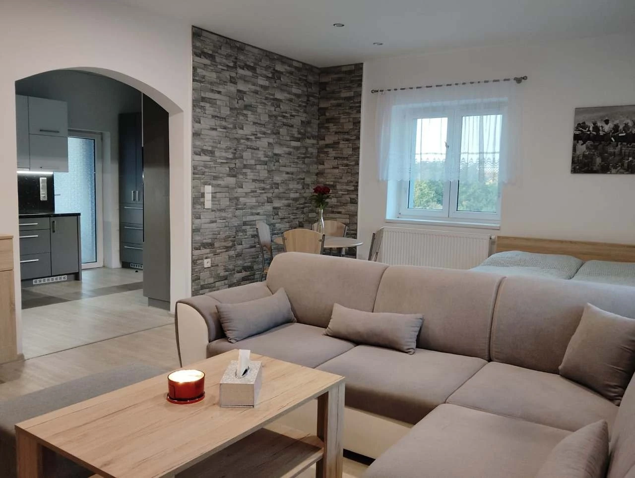 APARTMÁN 1