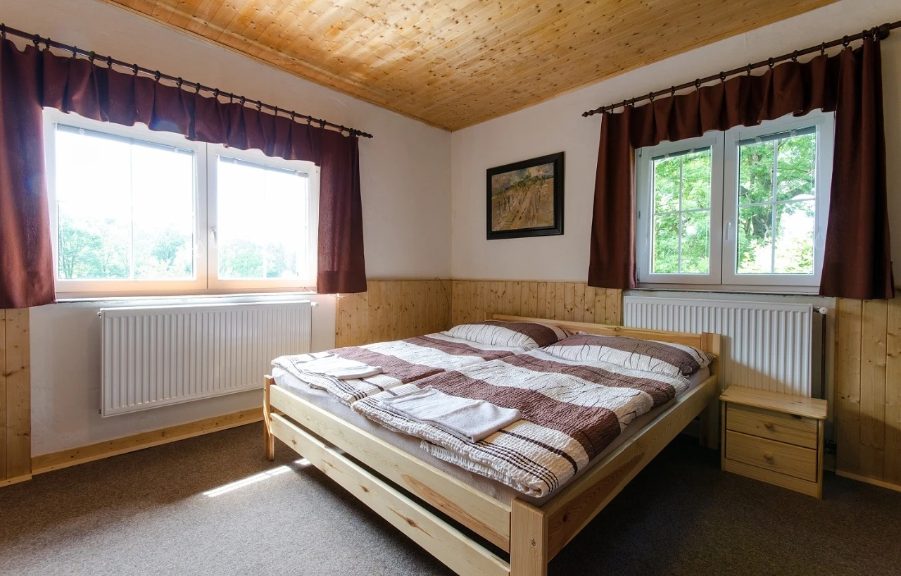 Apartmán 1 – přední horní (fialový)