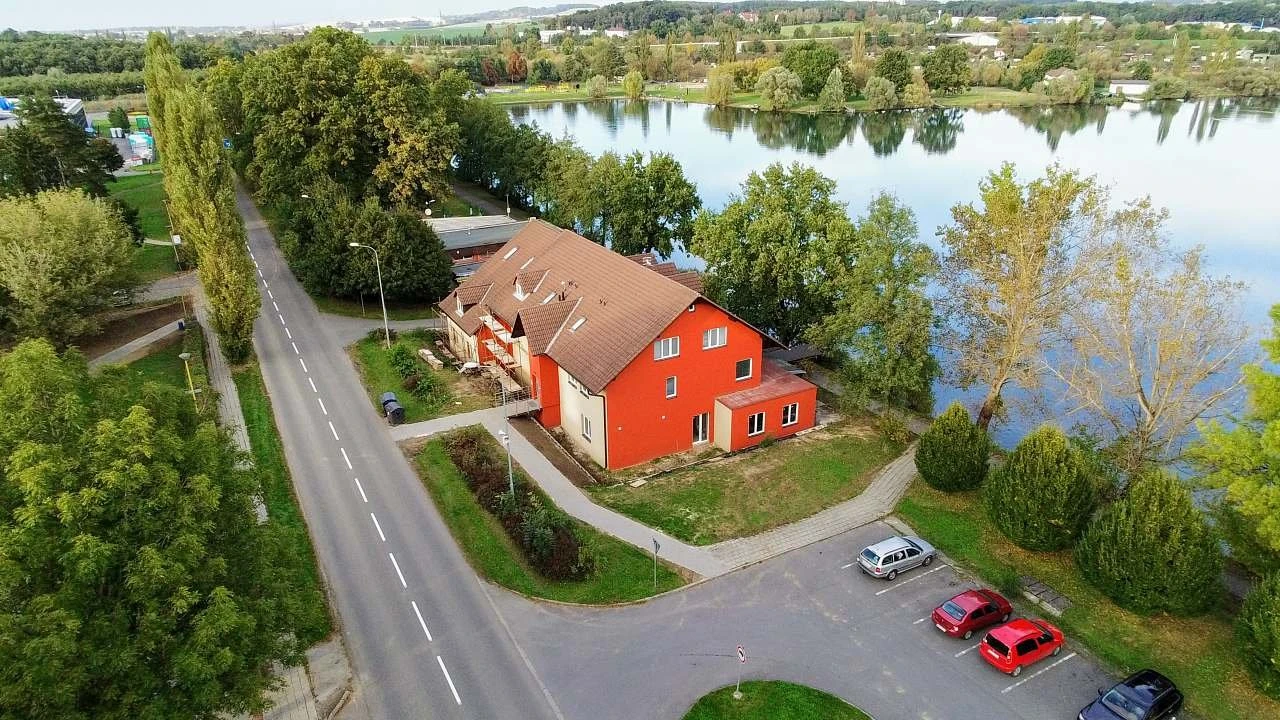 Cabo House - Otrokovice