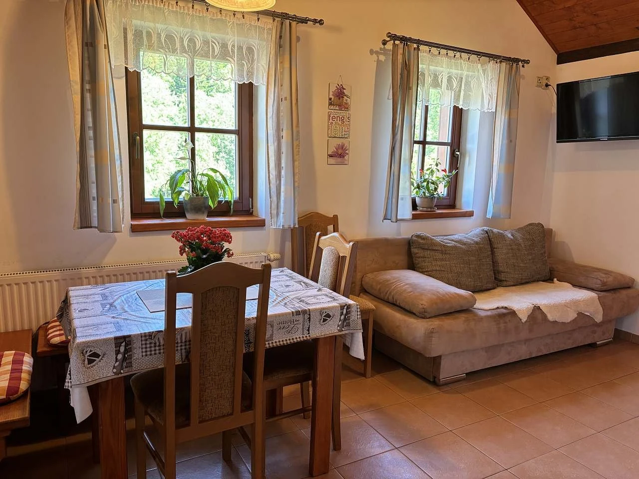 Apartmán 2 (4 lůžka + 1 přistýlka)