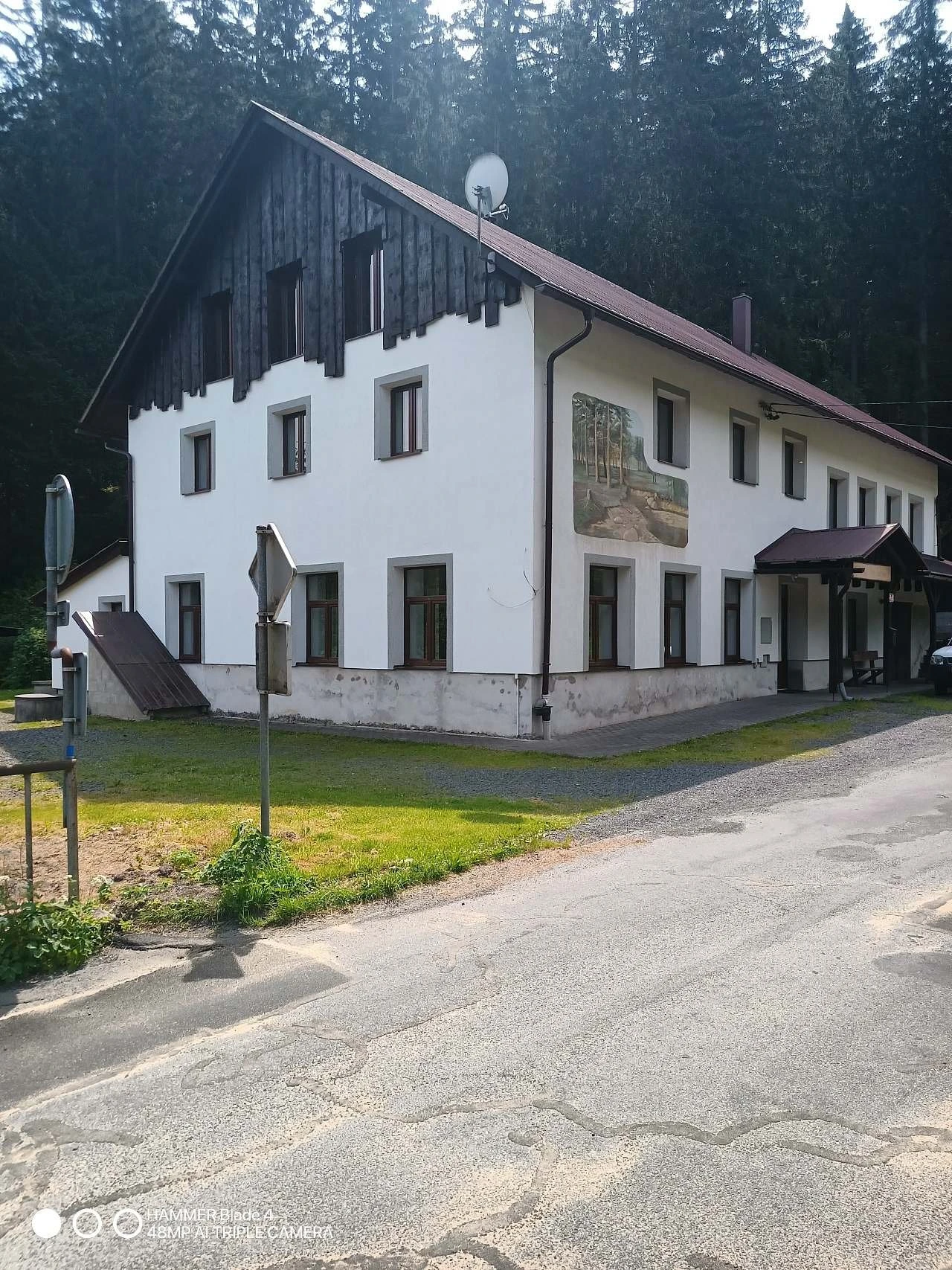 Chata pod skálou - Hamry