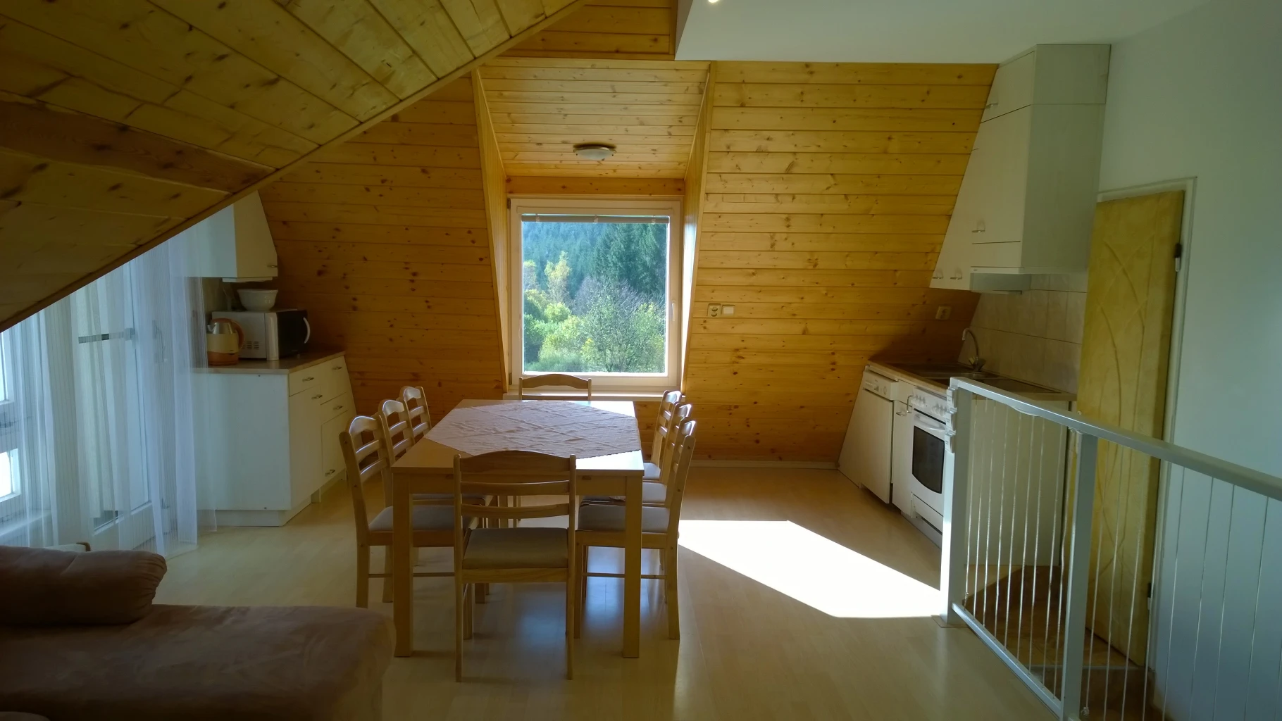 Apartmán B