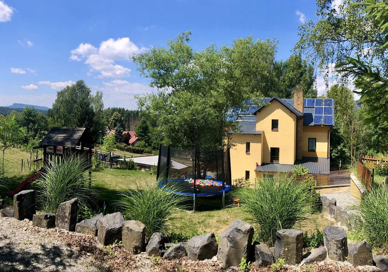 Ke třem pramenům – Mezná u Hřenska