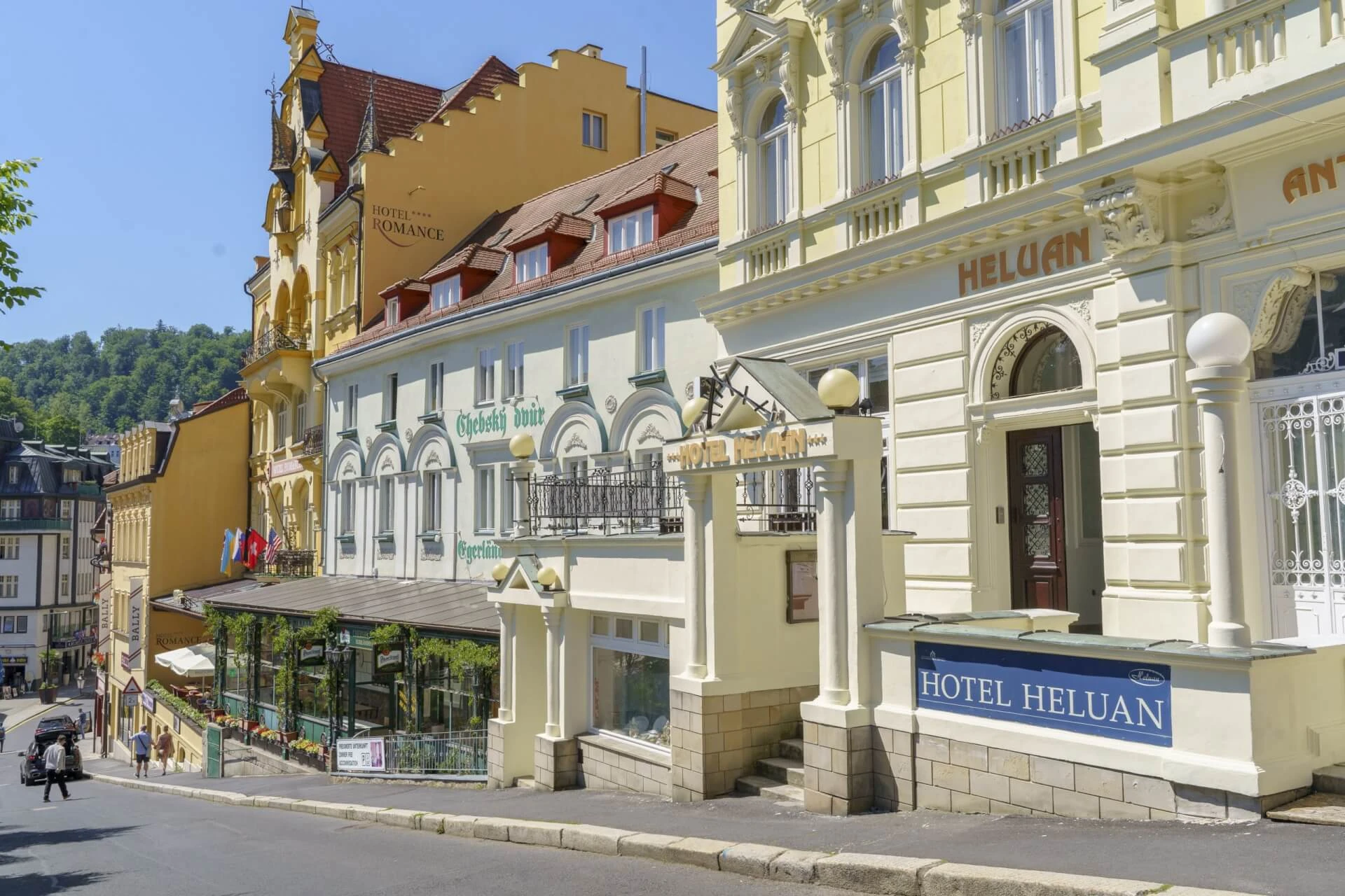 Hotel Heluan