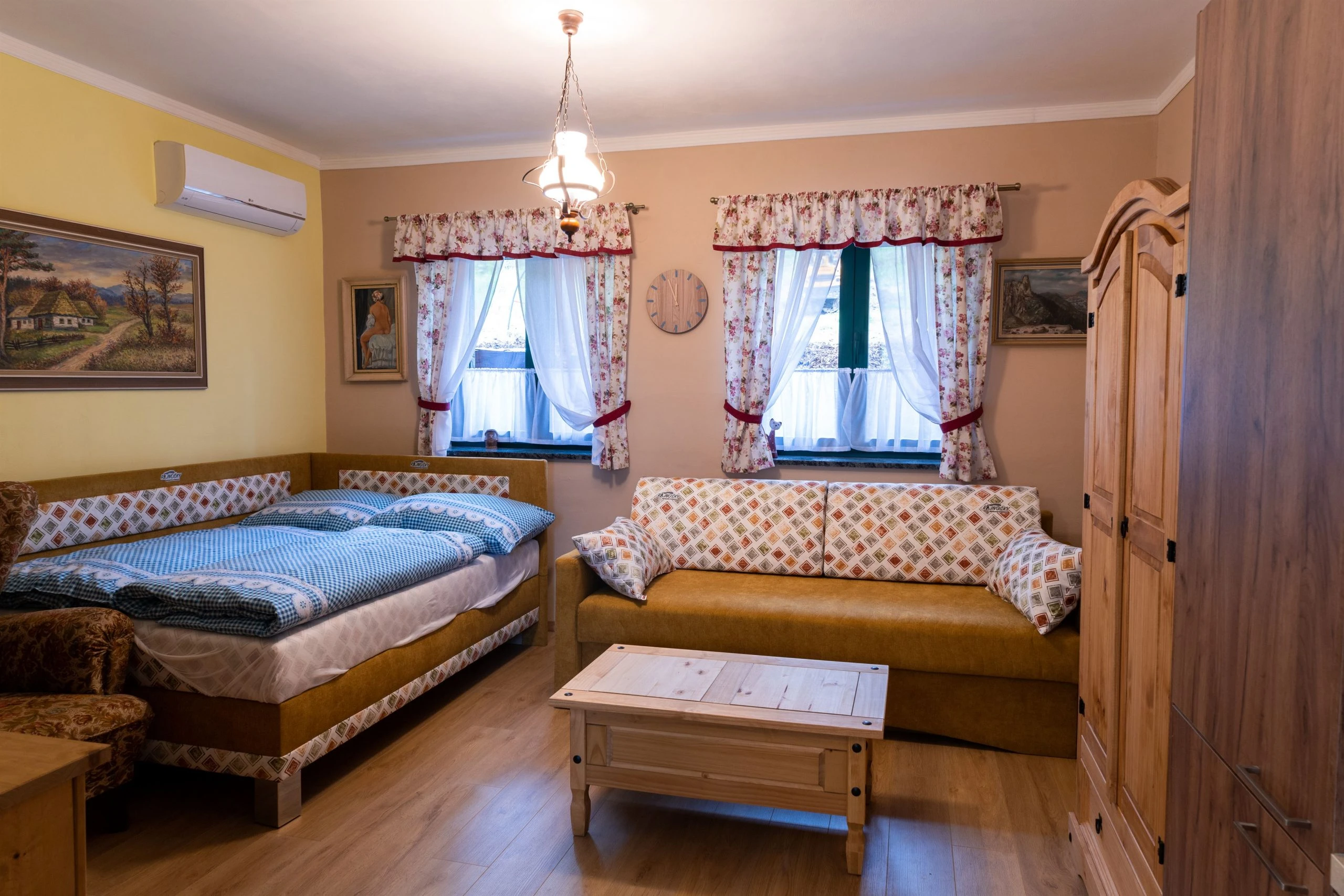 1× Apartmán Juhyňka – Hl. budova (Apartmán s 1 ložnicí)