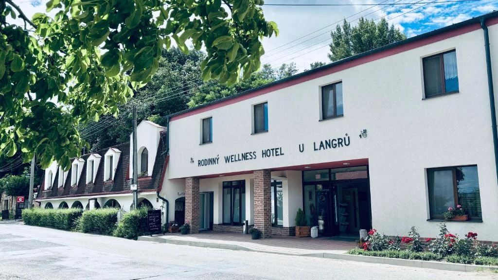 Wellness rodinný hotel U Langrů