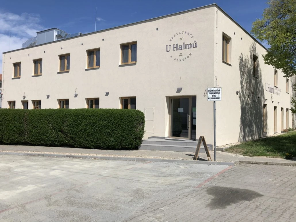 Penzion-restaurace U Halmů