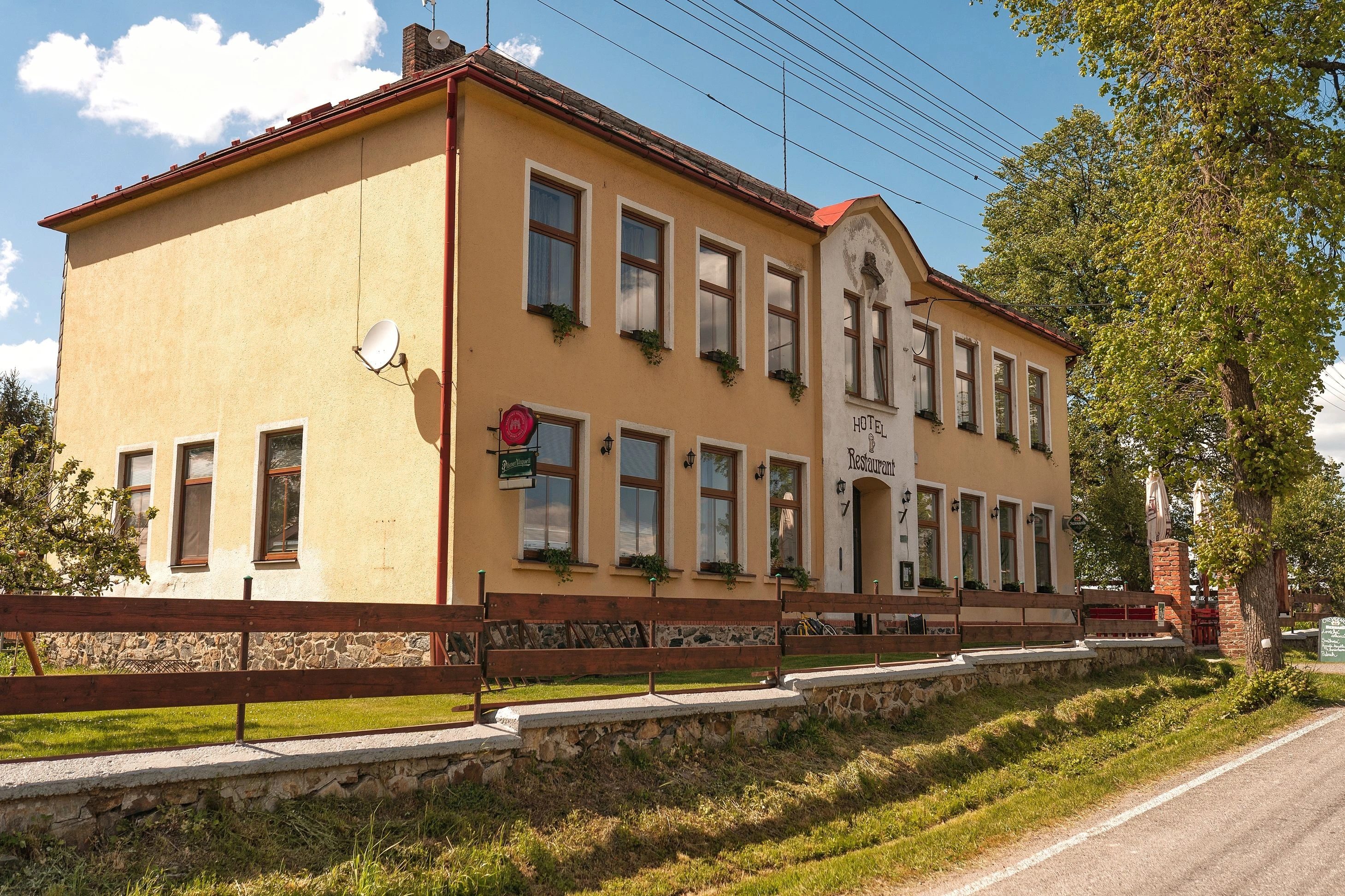 Restaurace a Hotel U Šimáka – Radostín